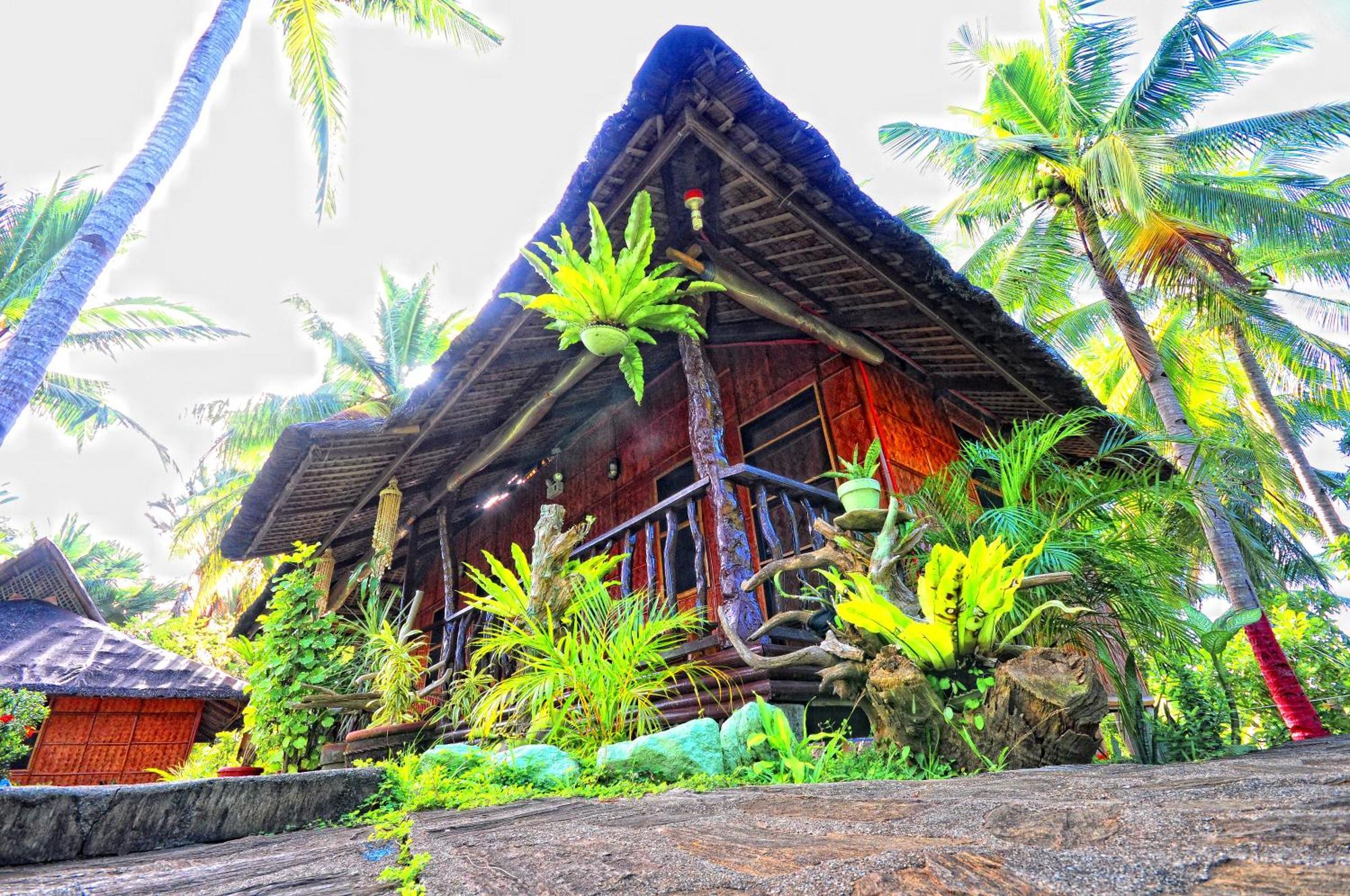 Villa De Pico Highland Beach Resort Puerto Galera Dış mekan fotoğraf