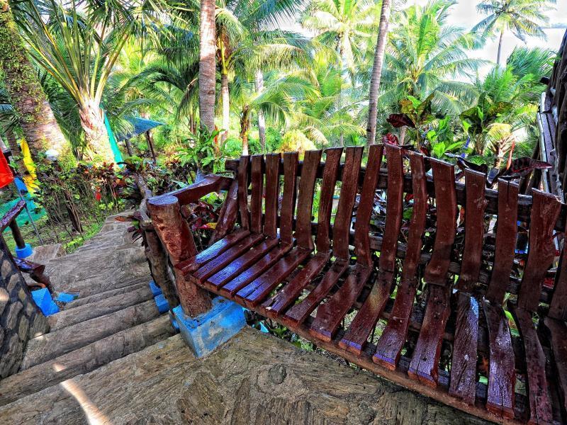 Villa De Pico Highland Beach Resort Puerto Galera Dış mekan fotoğraf