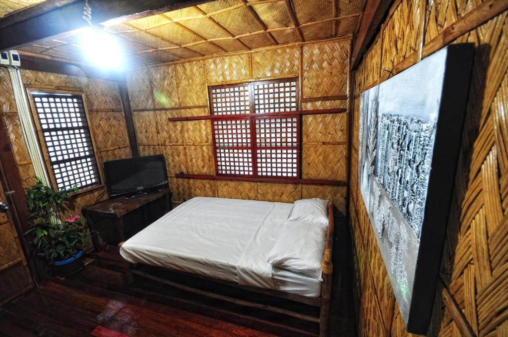 Villa De Pico Highland Beach Resort Puerto Galera Dış mekan fotoğraf