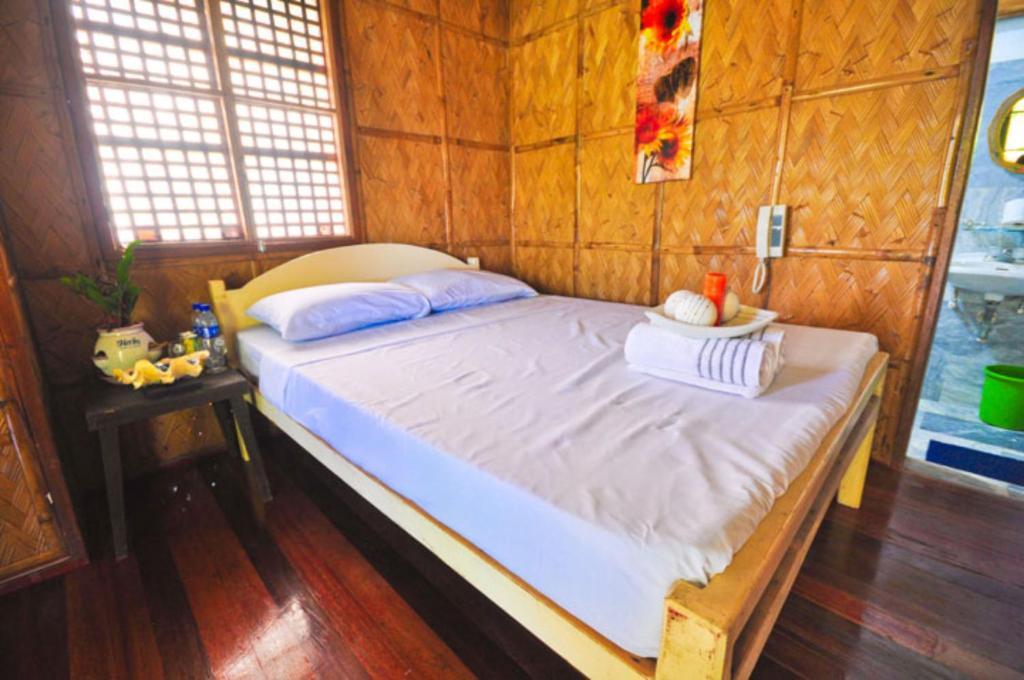 Villa De Pico Highland Beach Resort Puerto Galera Oda fotoğraf